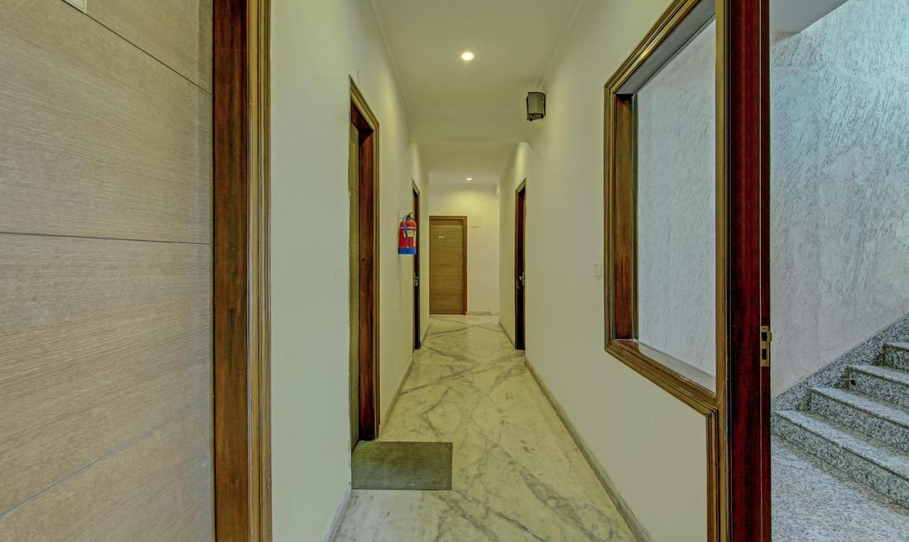 Itsy Hotels Swastika Inn Sector 26 Noida Eksteriør billede